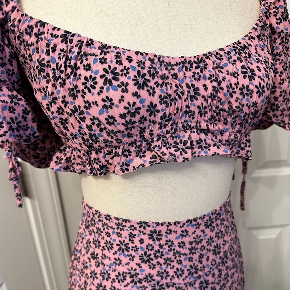 FLORAL SET - Picture 3 of 4